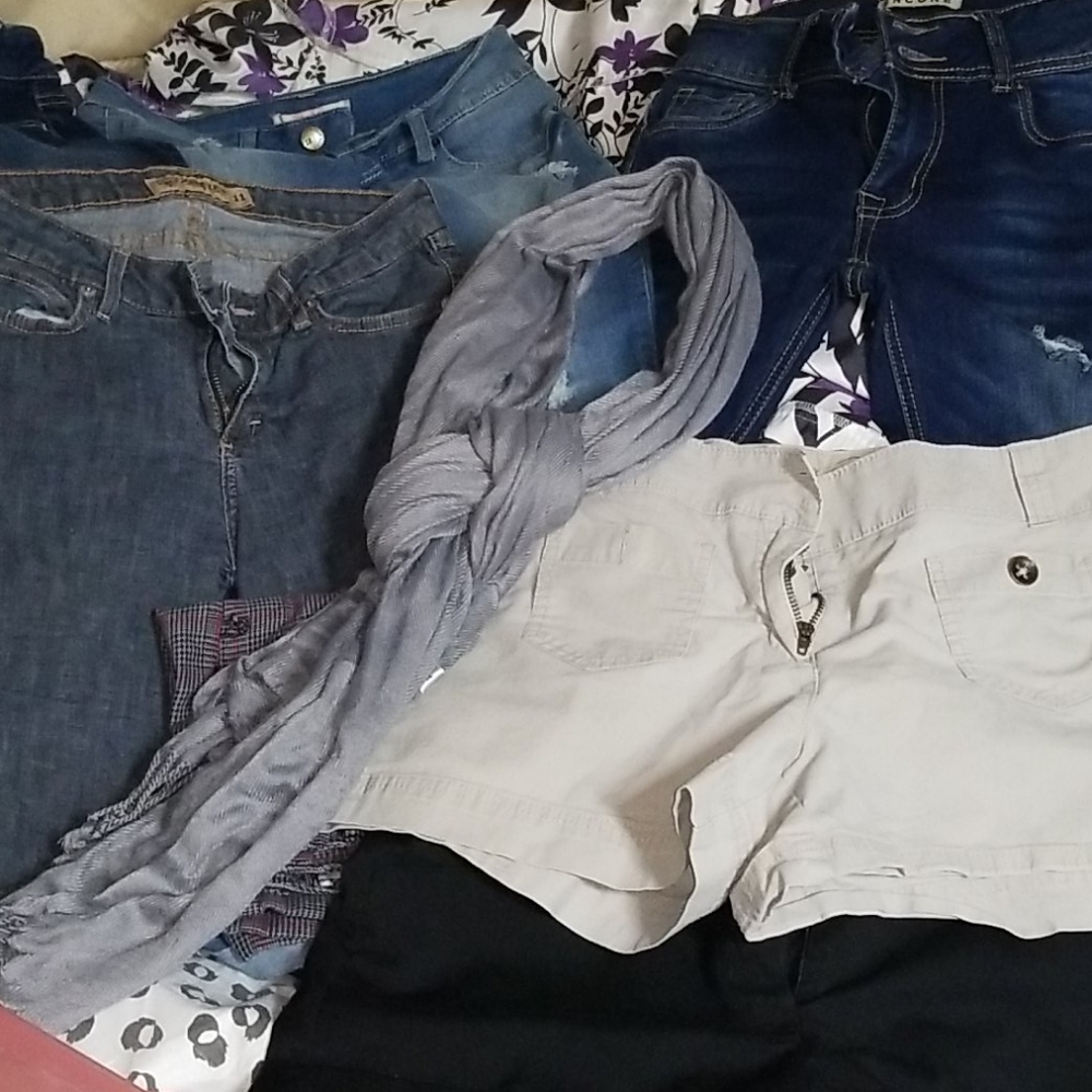 Pants, shorts scarfs,